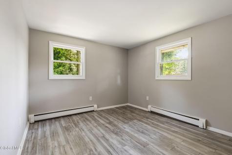 11 Matthew Drive Schaghticoke NY 12154