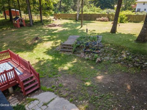 11 Matthew Drive Schaghticoke NY 12154