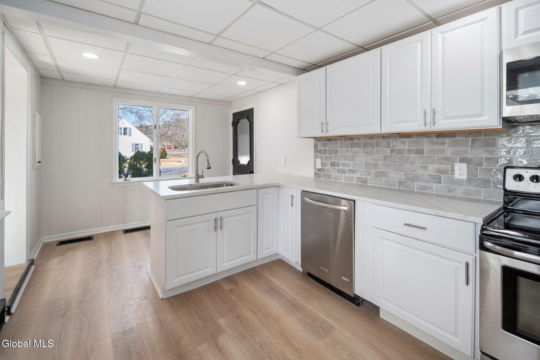 6 Woodside Avenue South Glens Falls NY 12803