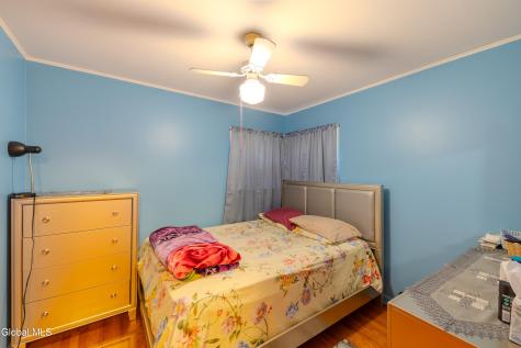 2359 Lawnwood Avenue Schenectady NY 12304