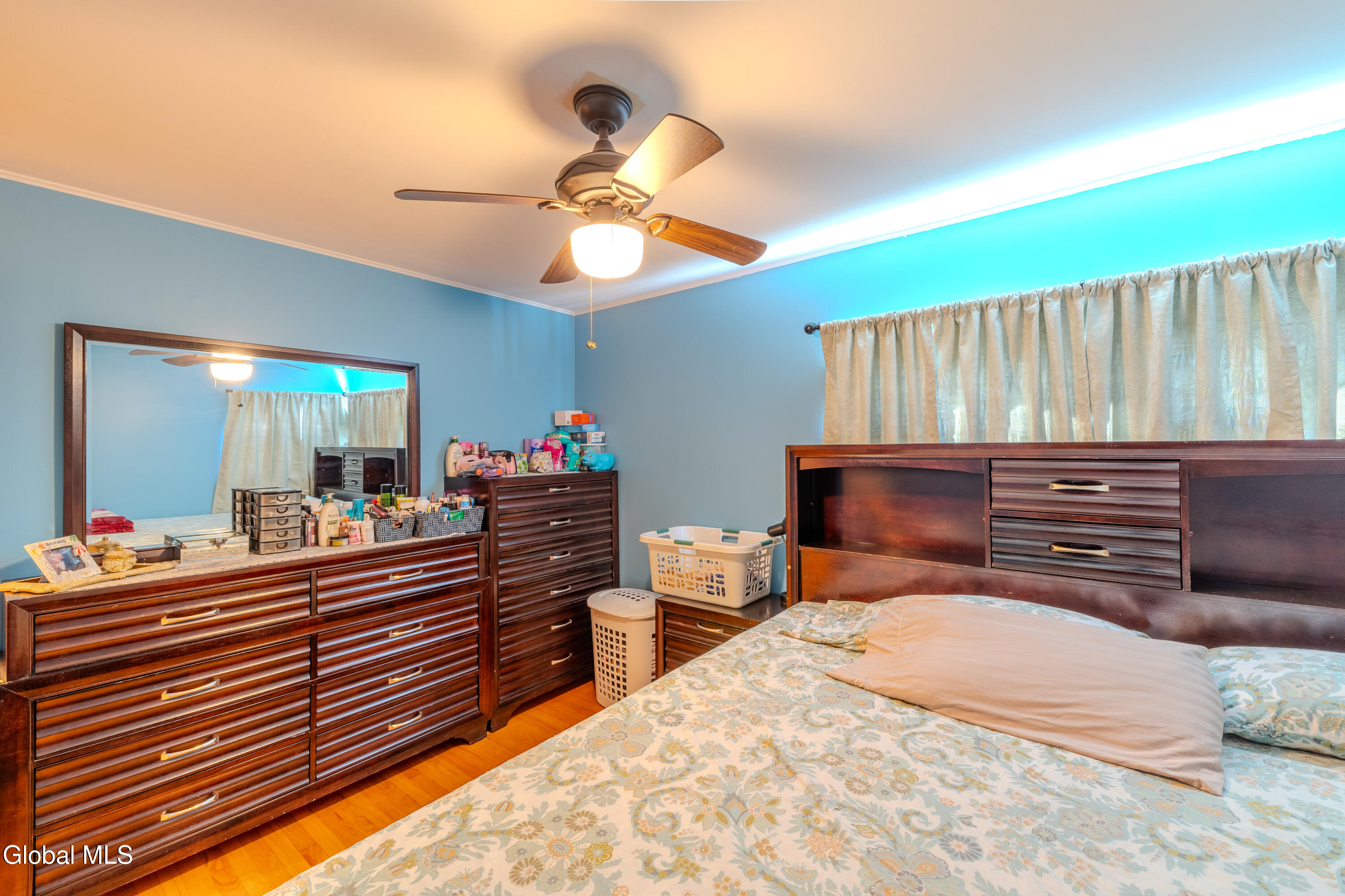 2359 Lawnwood Avenue Schenectady NY 12304
