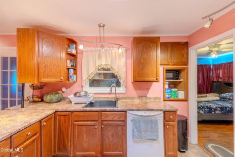 2359 Lawnwood Avenue Schenectady NY 12304