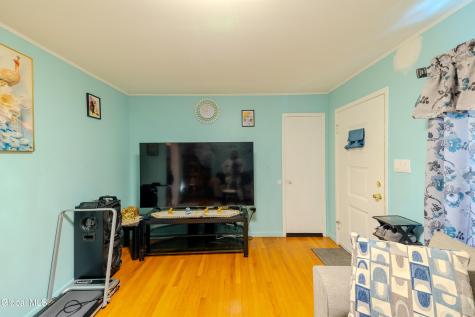 2359 Lawnwood Avenue Schenectady NY 12304