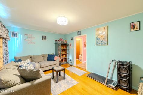 2359 Lawnwood Avenue Schenectady NY 12304