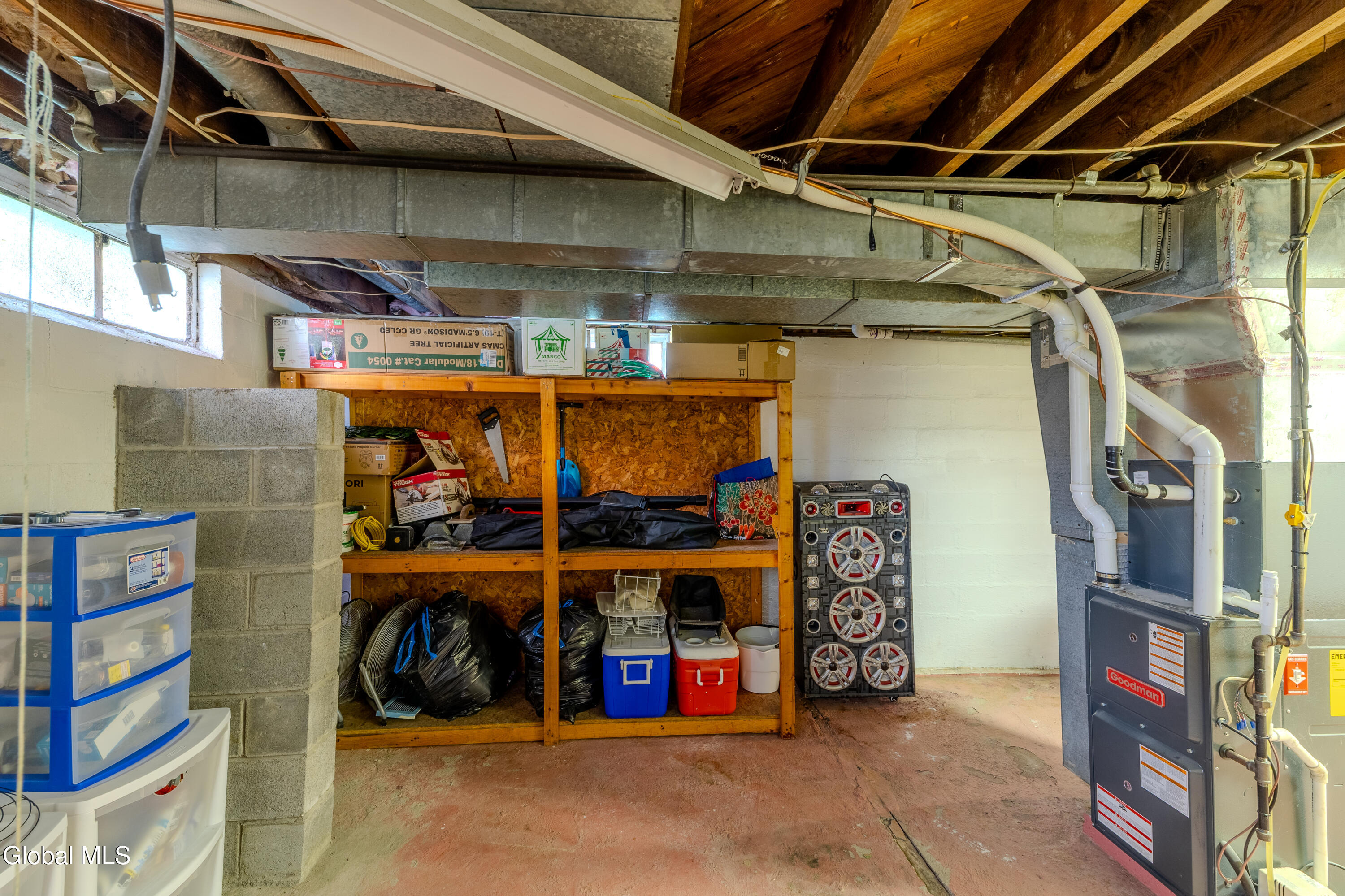 2359 Lawnwood Avenue Schenectady NY 12304