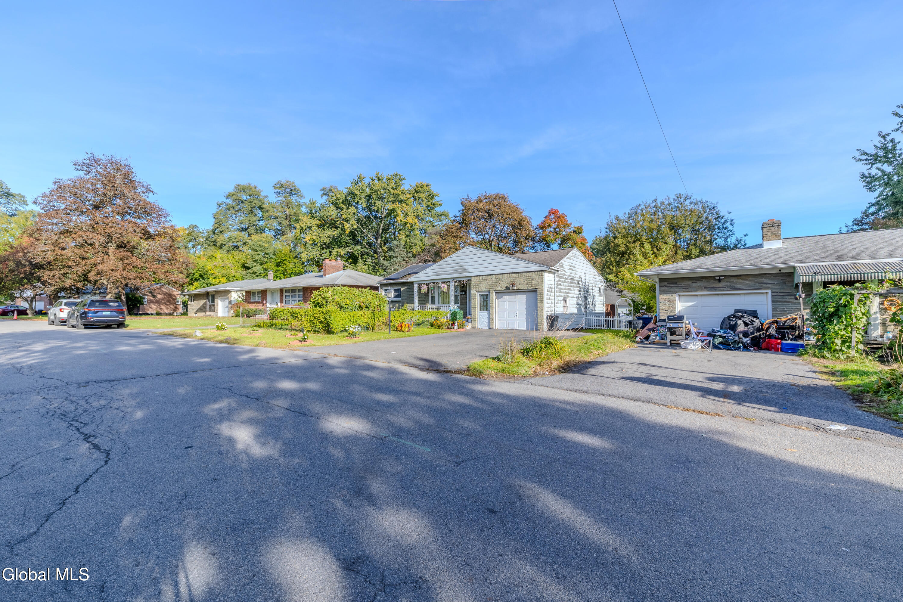 2359 Lawnwood Avenue Schenectady NY 12304