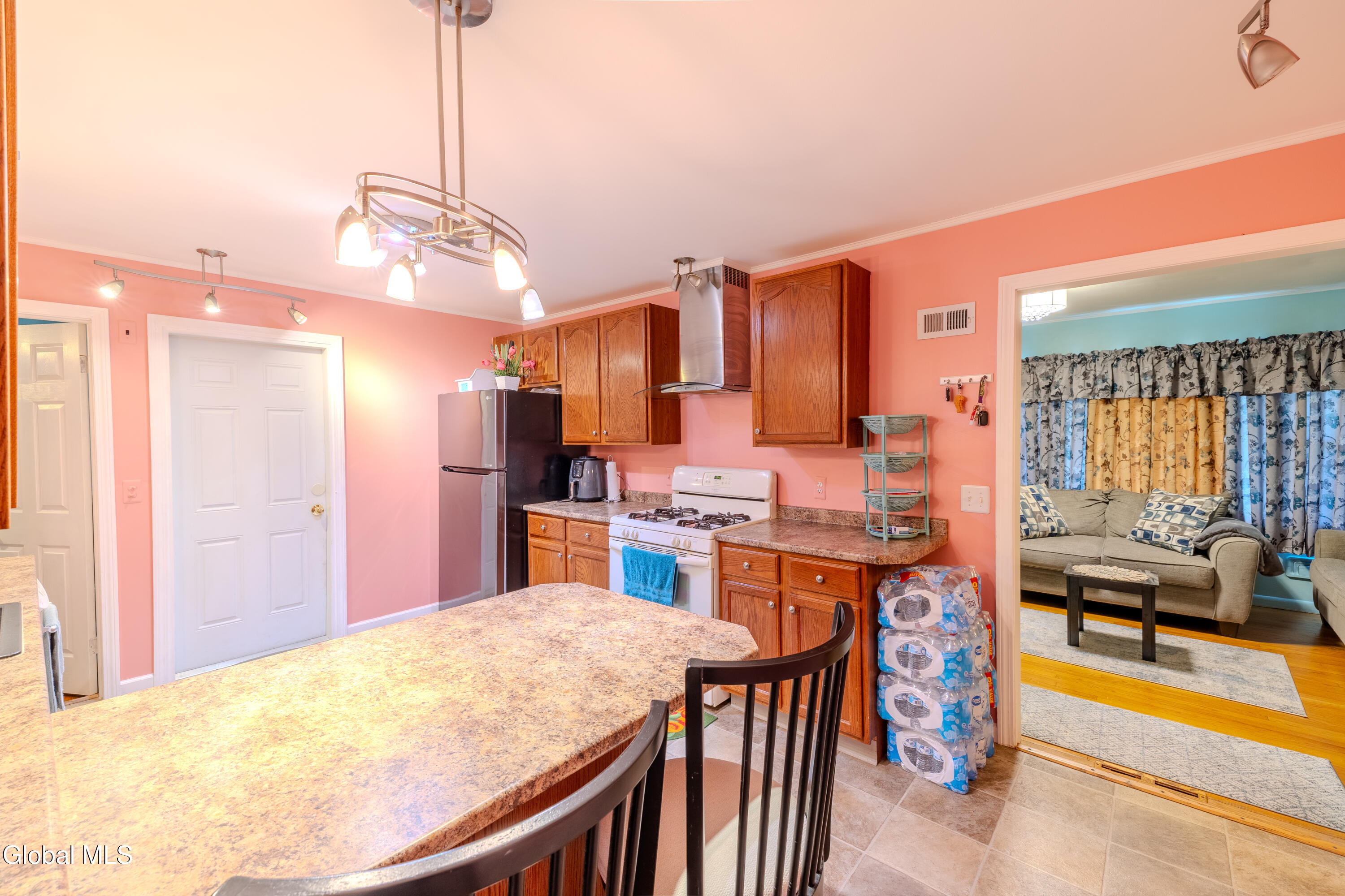 2359 Lawnwood Avenue Schenectady NY 12304