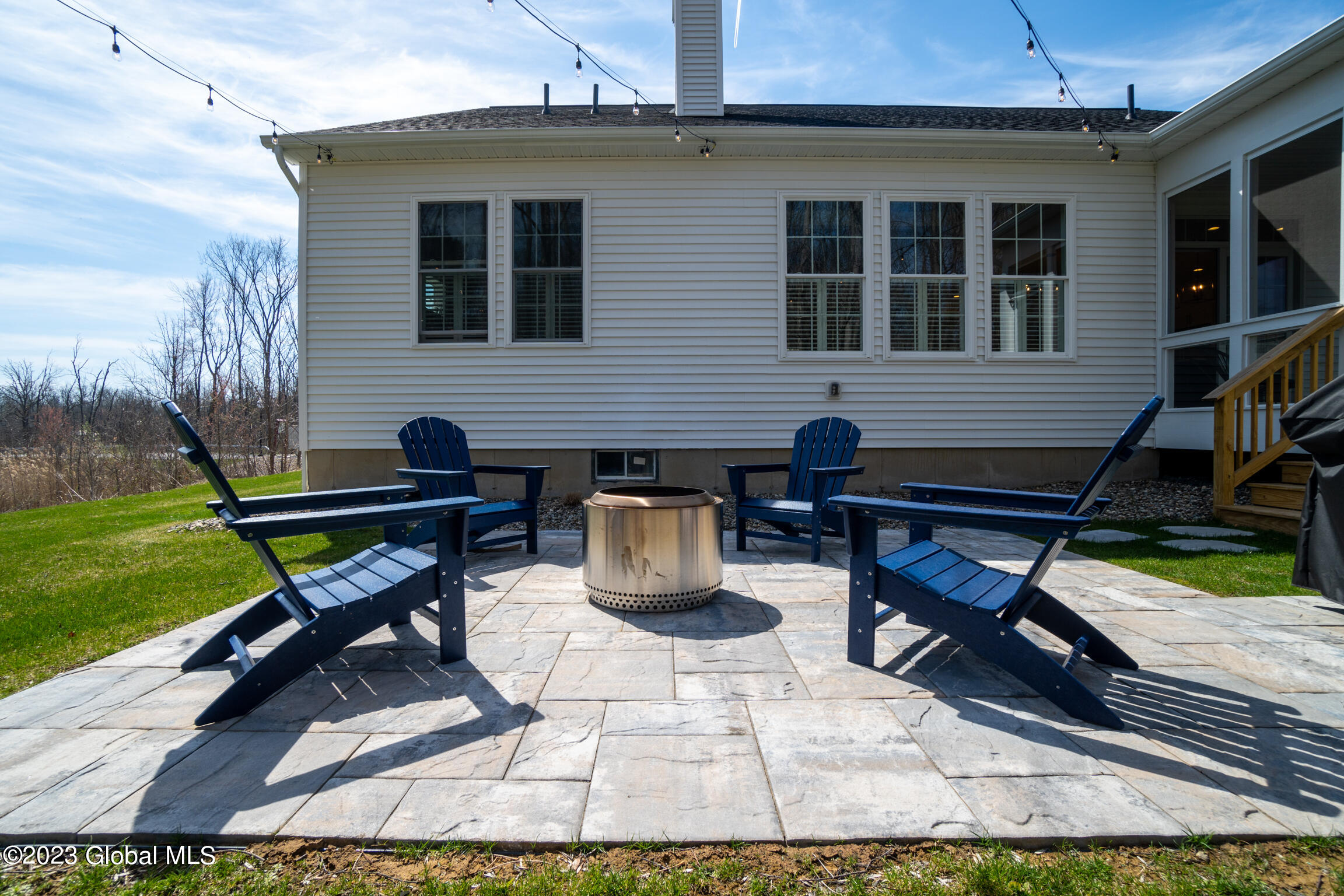 11 West Avenue Round Lake NY 12151