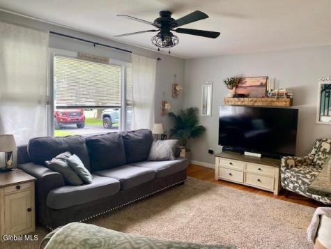 4 Geers Hollow Lane Hoosick Falls NY 12090