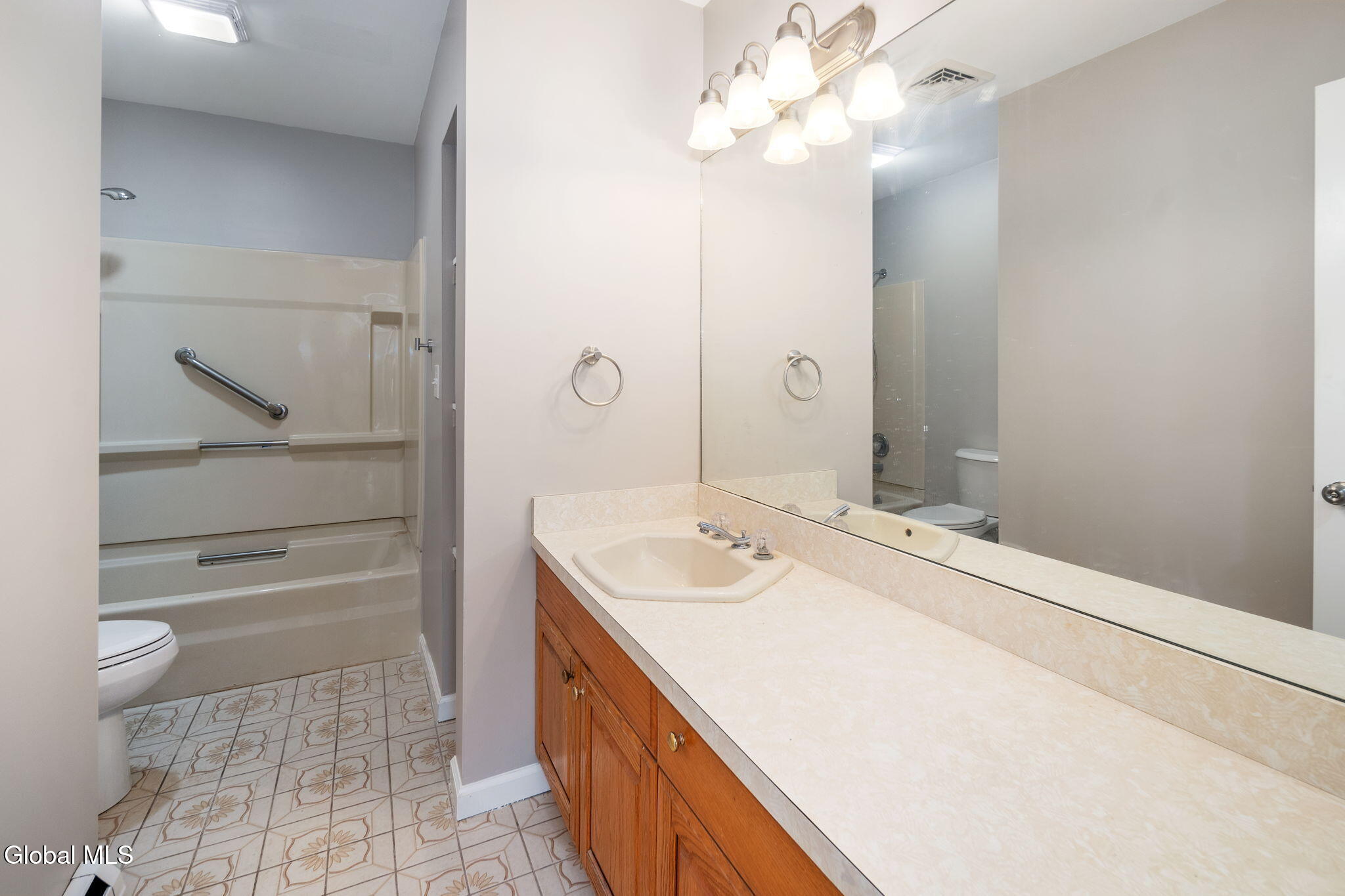 200 Hinrichsen Heights Road Coxsackie NY 12051