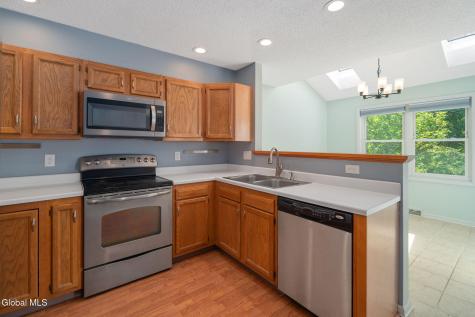 41 Westbury Court Clifton Park NY 12065
