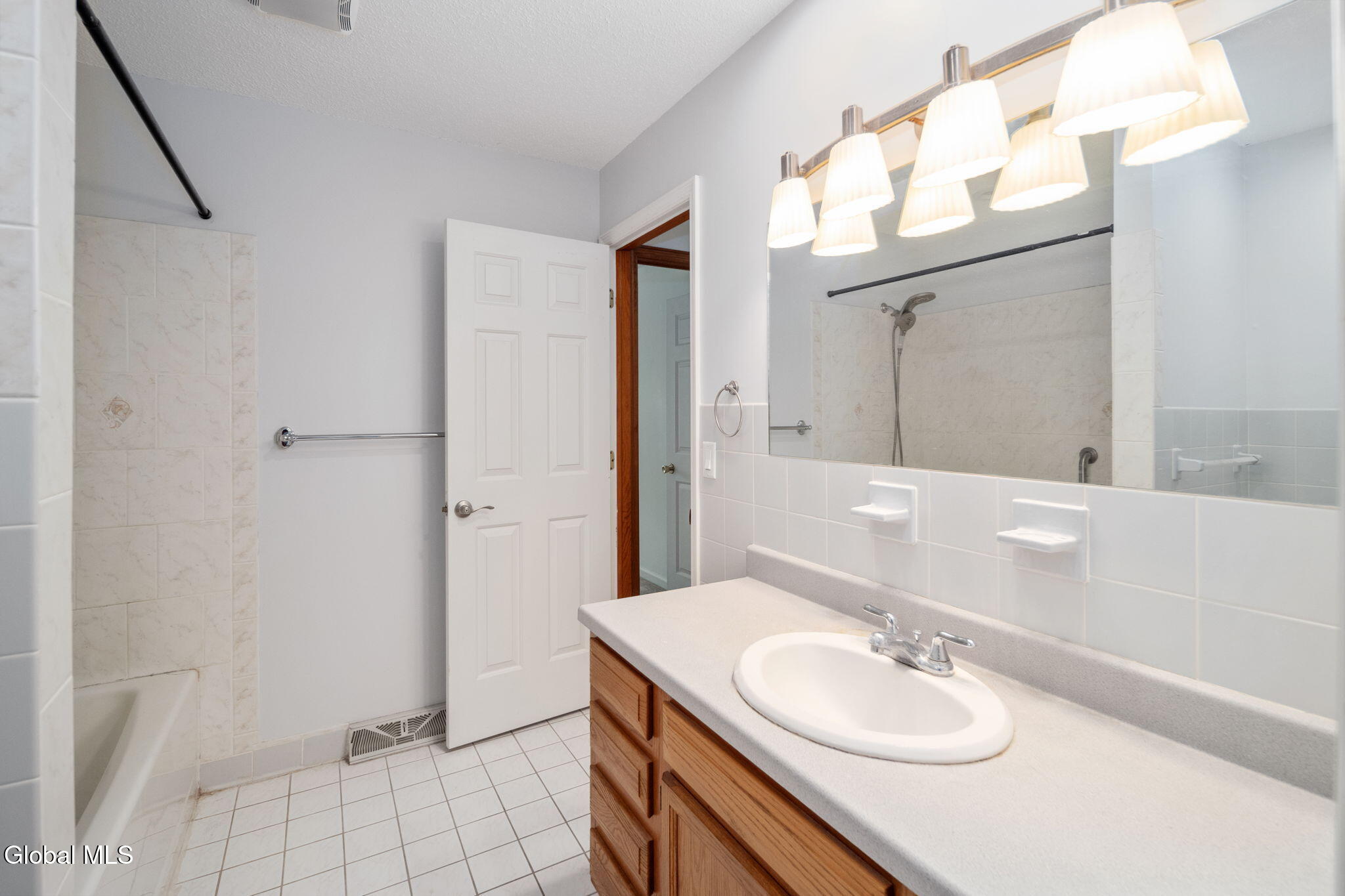 41 Westbury Court Clifton Park NY 12065