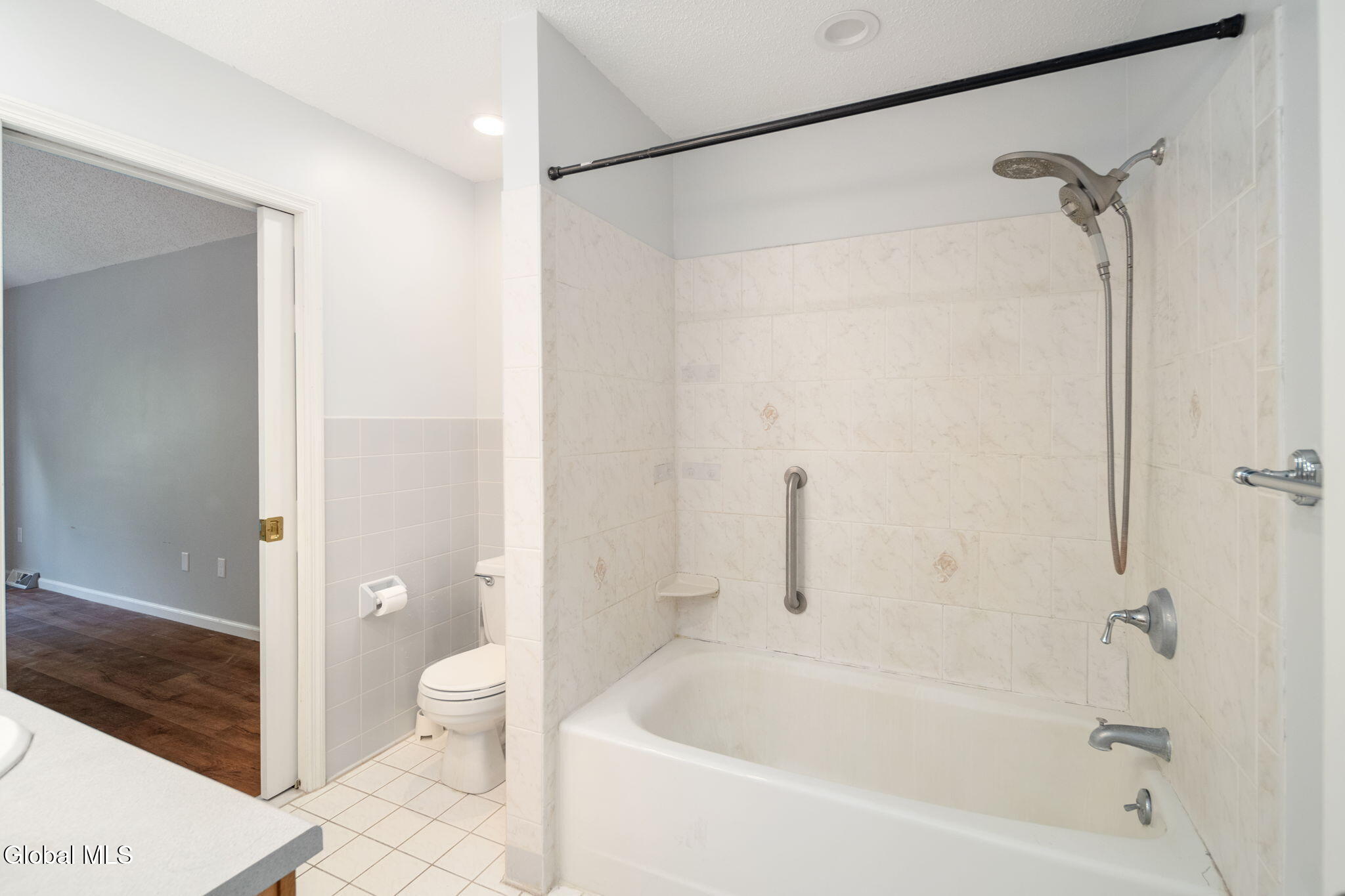 41 Westbury Court Clifton Park NY 12065