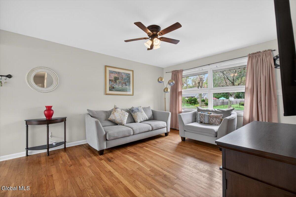 117 Locust Park Colonie NY 12205