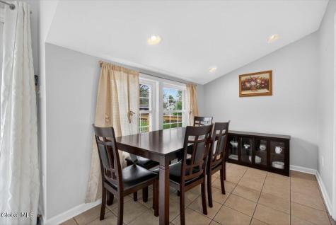 117 Locust Park Colonie NY 12205