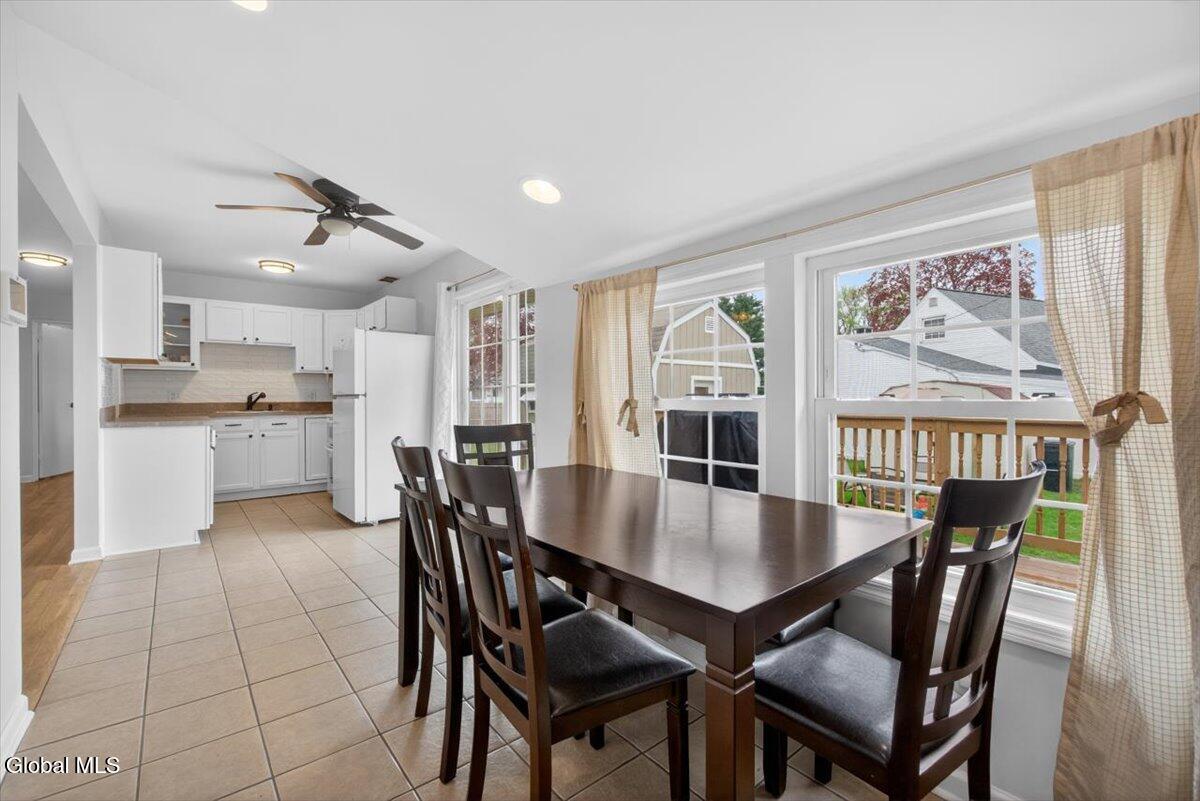 117 Locust Park Colonie NY 12205