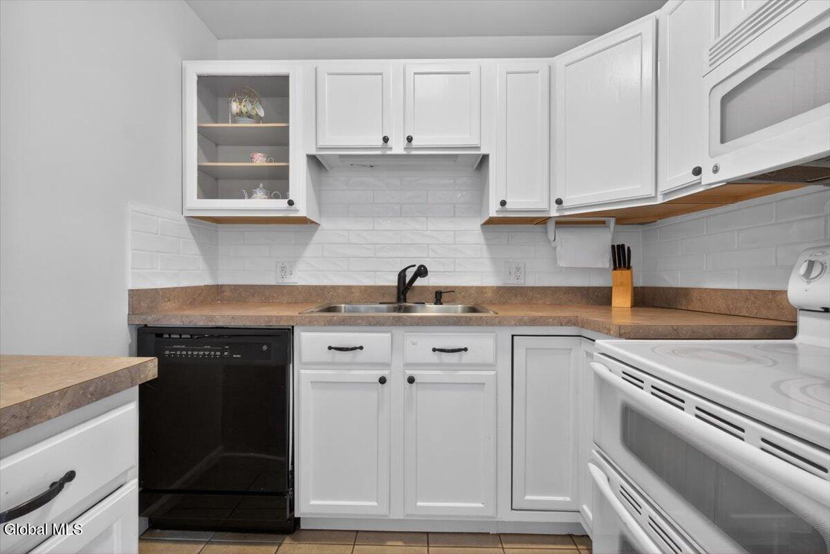117 Locust Park Colonie NY 12205