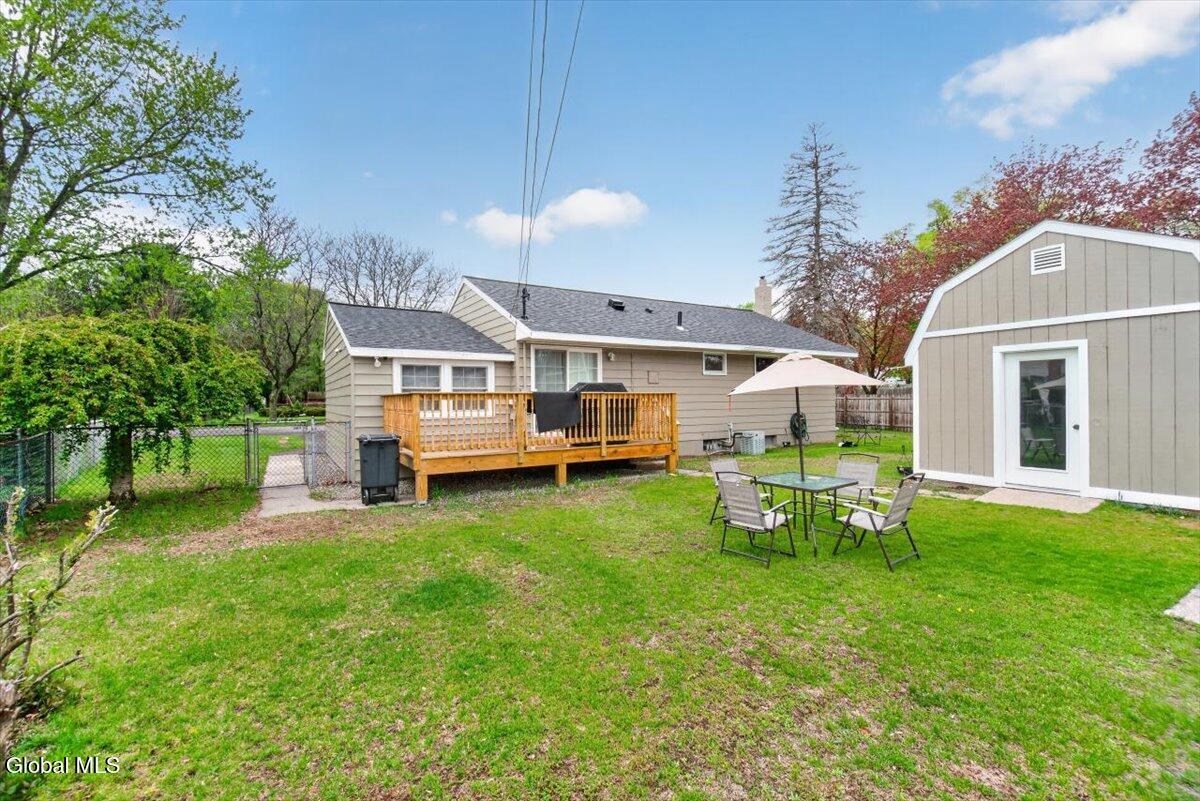 117 Locust Park Colonie NY 12205