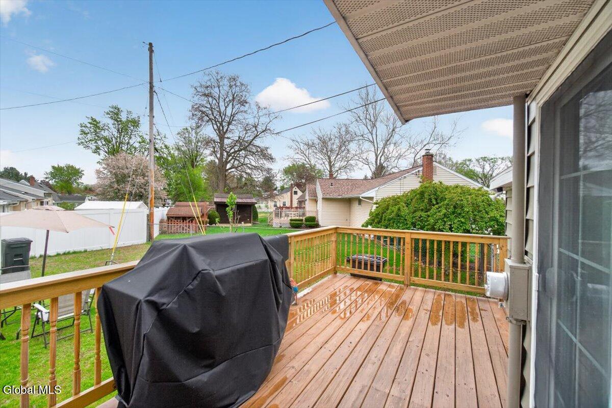 117 Locust Park Colonie NY 12205