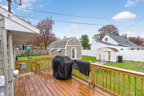 117 Locust Park Colonie NY 12205