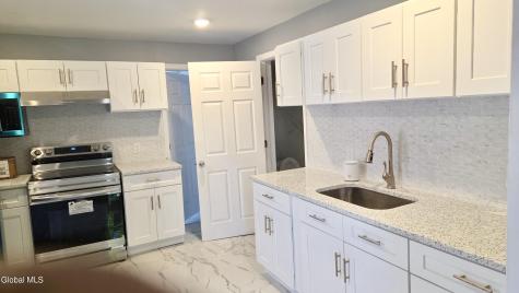 806 Arch Street Schenectady NY 12307