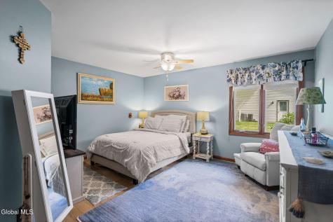 102 Stafford Lane Niskayuna NY 12309