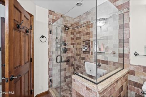 102 Stafford Lane Niskayuna NY 12309