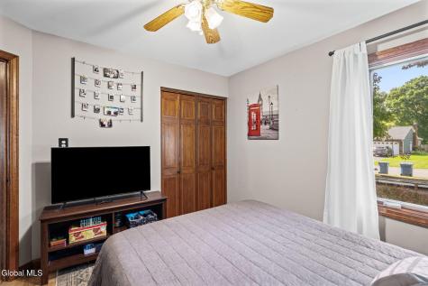 102 Stafford Lane Niskayuna NY 12309