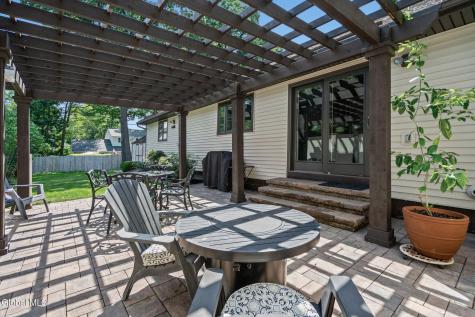 102 Stafford Lane Niskayuna NY 12309