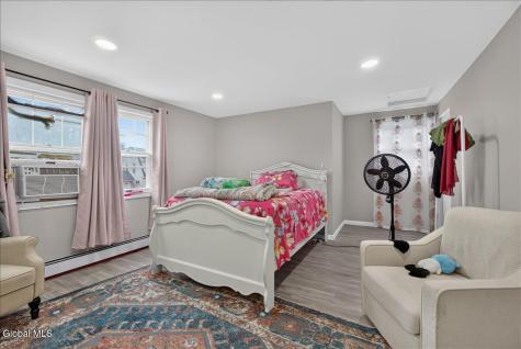 39 Dartmouth Street Albany NY 12209