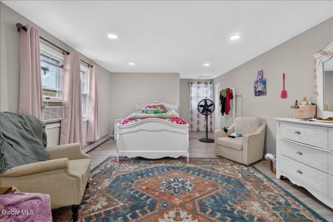 39 Dartmouth Street Albany NY 12209