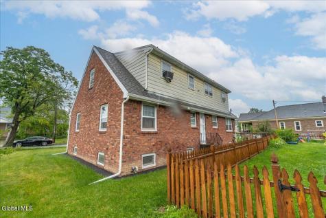 39 Dartmouth Street Albany NY 12209