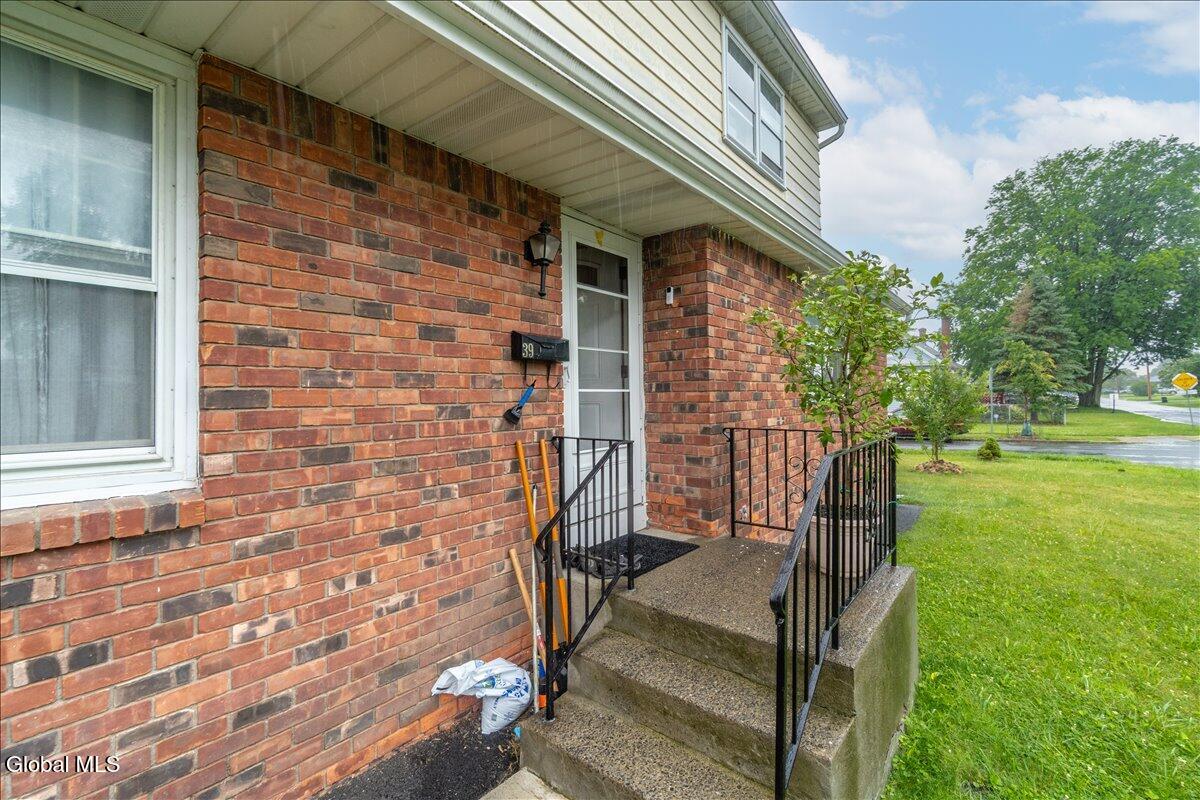 39 Dartmouth Street Albany NY 12209
