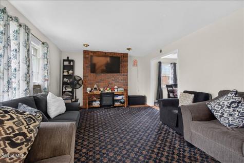 39 Dartmouth Street Albany NY 12209
