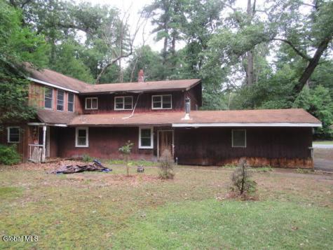 2 Paris Road Fort Edward NY 12828