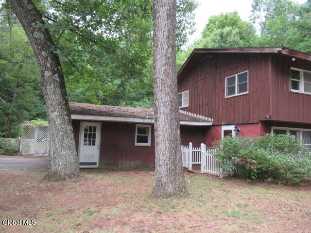 2 Paris Road Fort Edward NY 12828