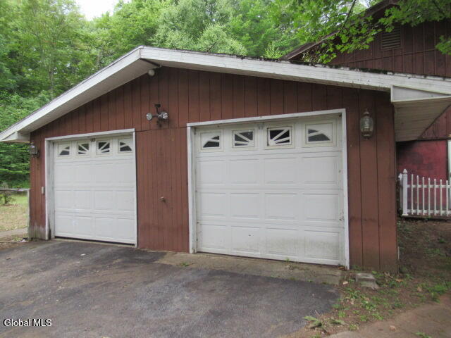 2 Paris Road Fort Edward NY 12828