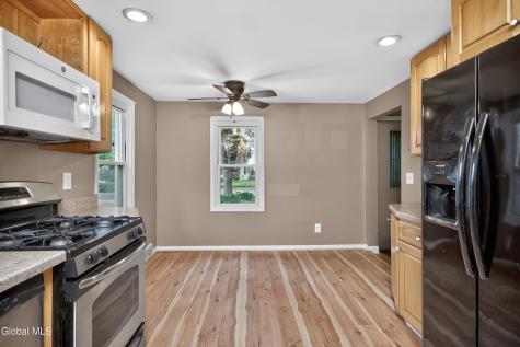 37 Victor Street Albany NY 12206