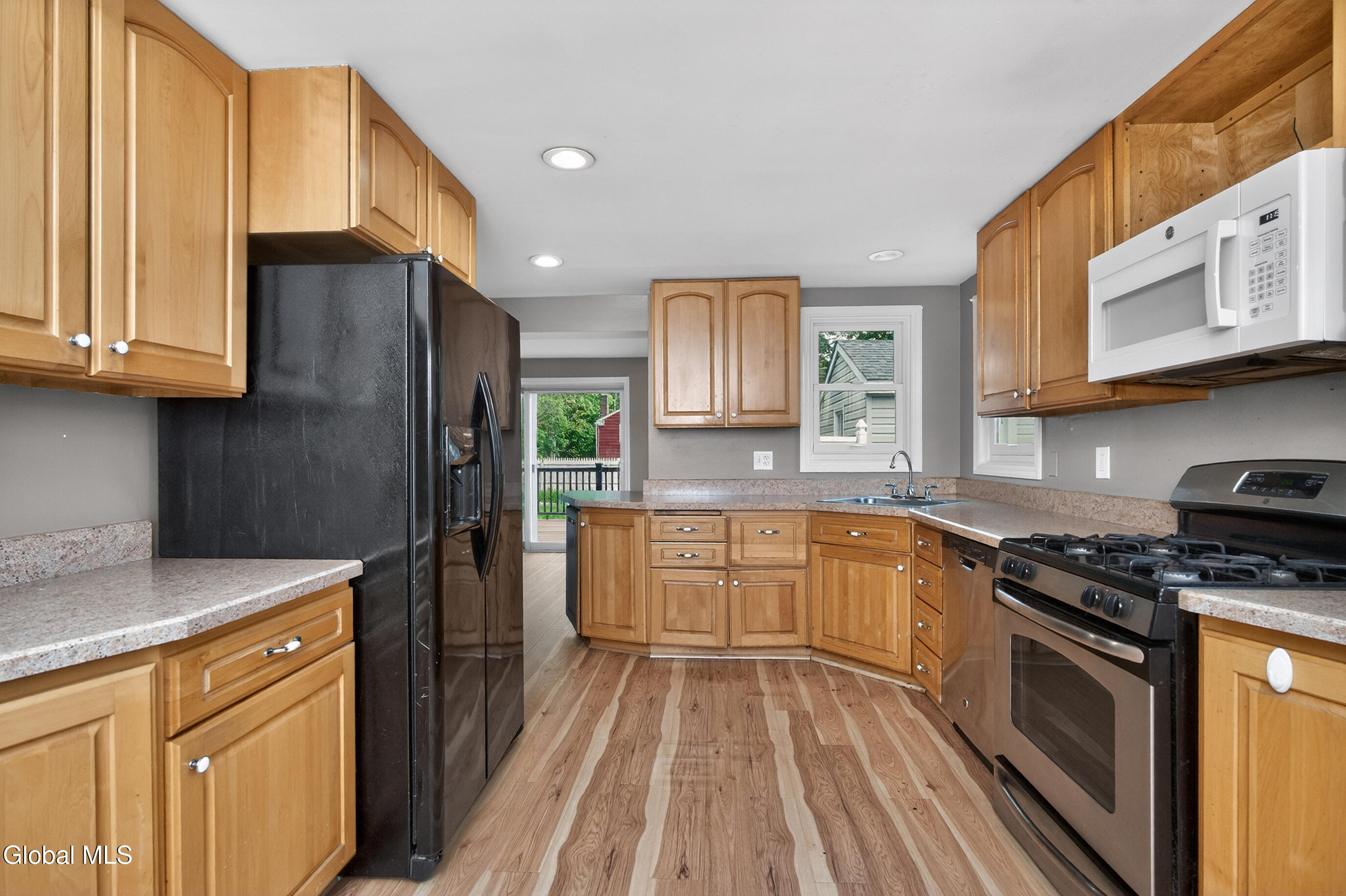 37 Victor Street Albany NY 12206