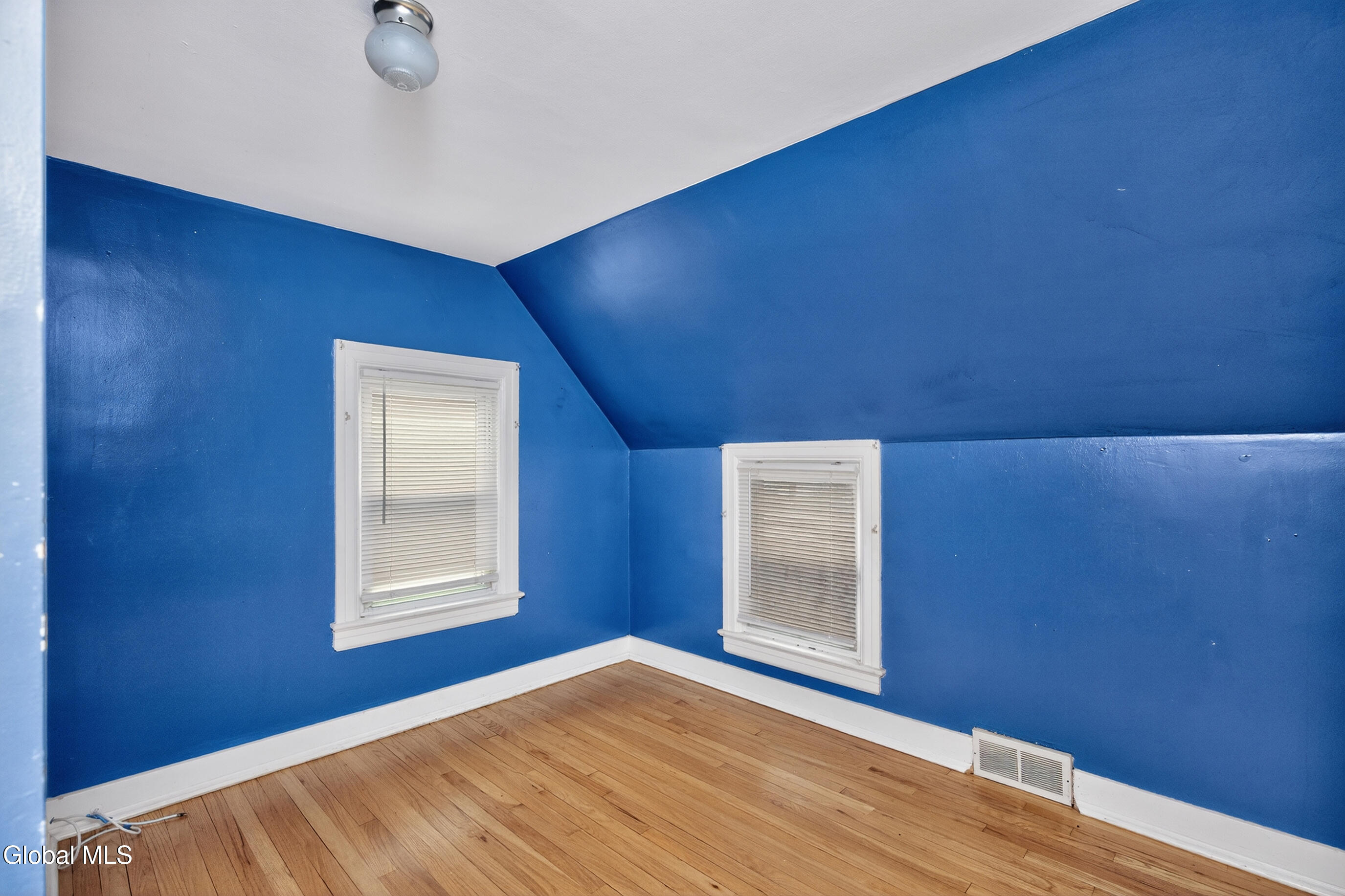 37 Victor Street Albany NY 12206