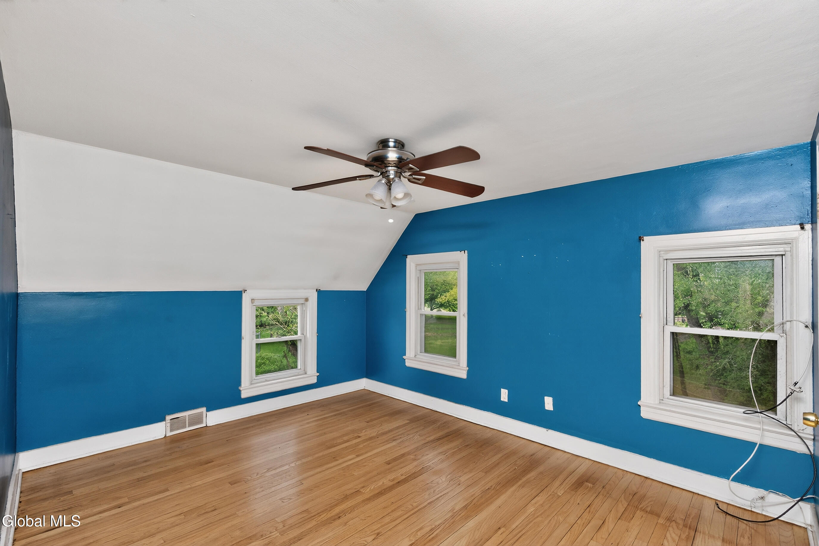 37 Victor Street Albany NY 12206