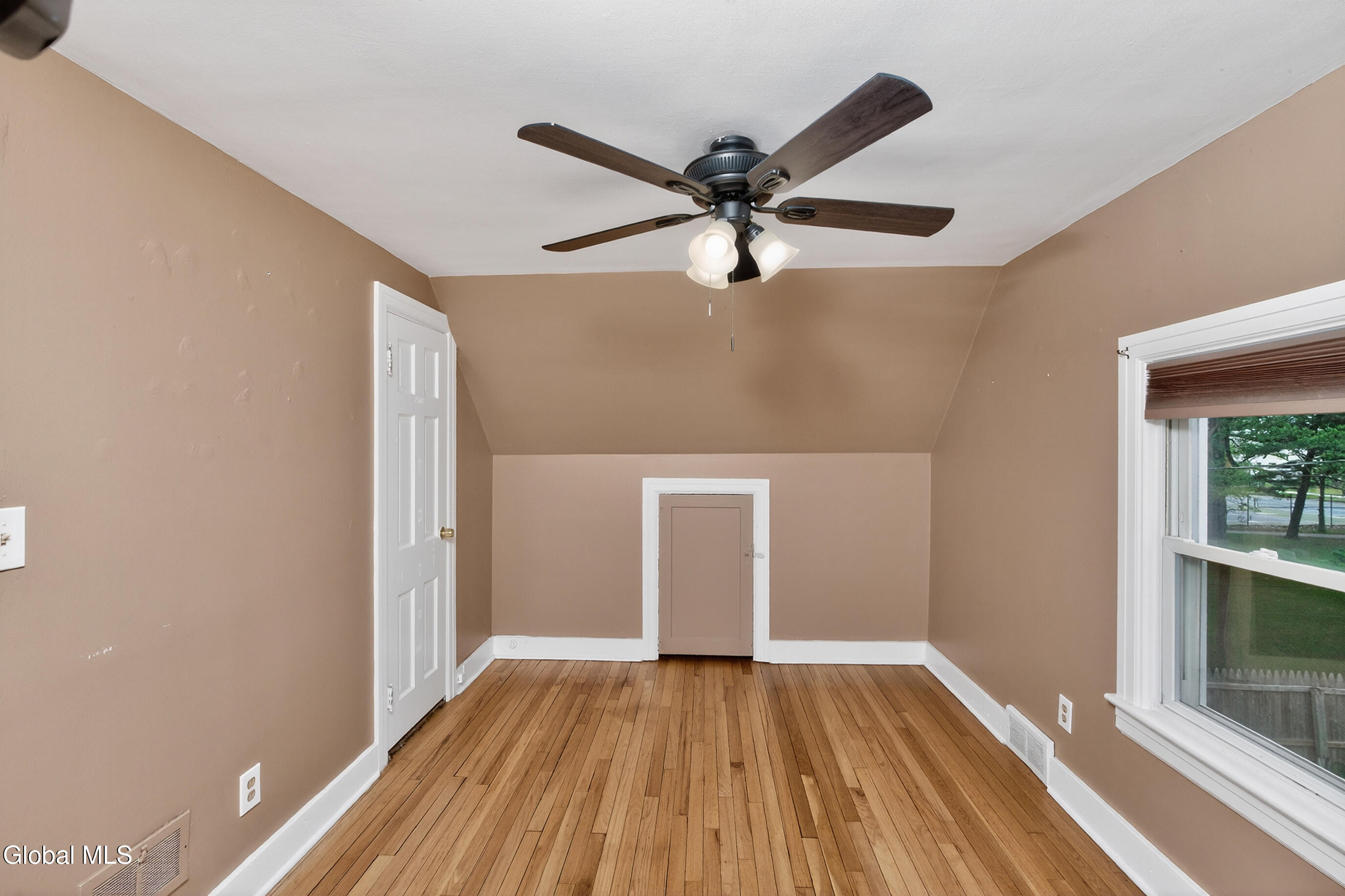 37 Victor Street Albany NY 12206