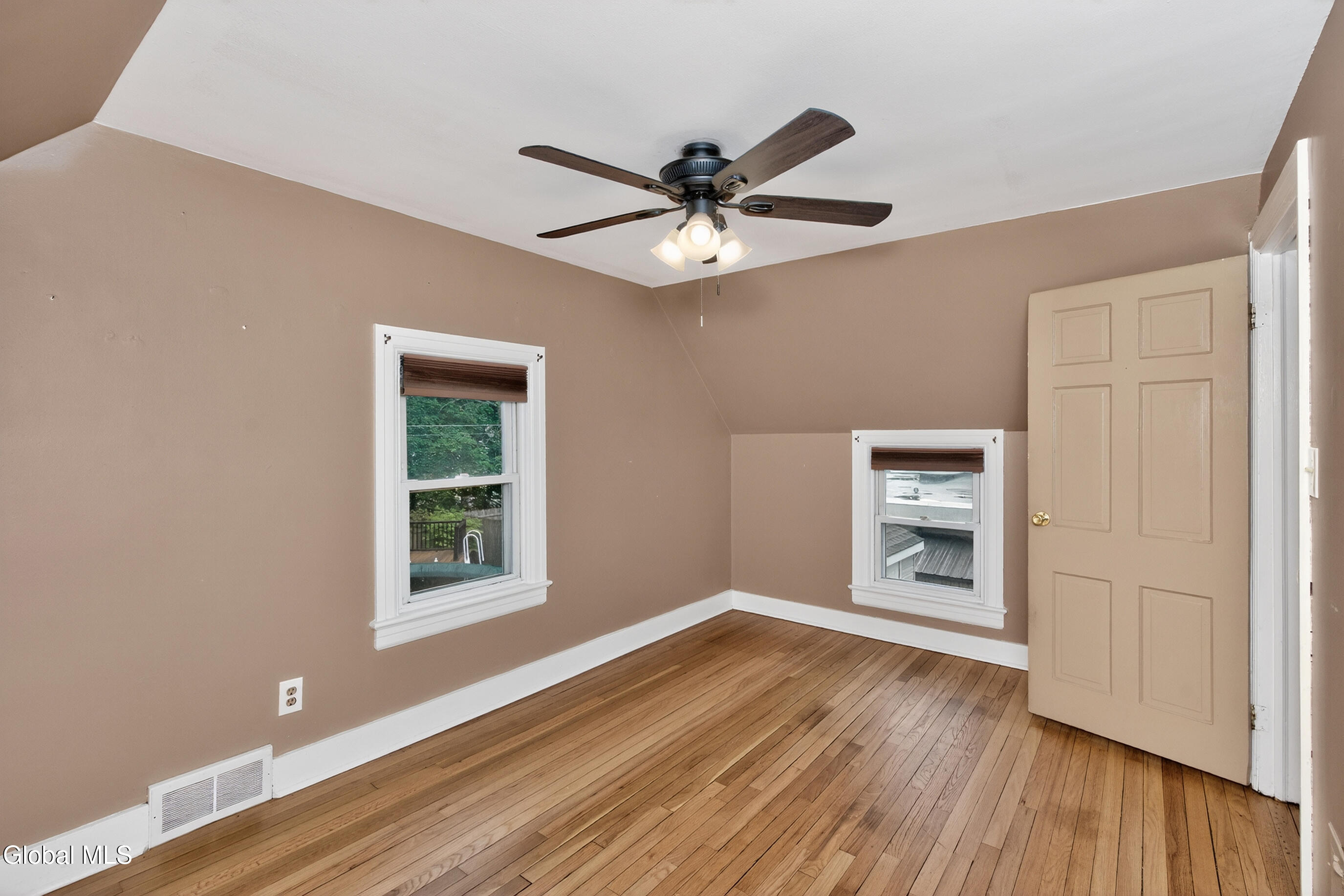 37 Victor Street Albany NY 12206
