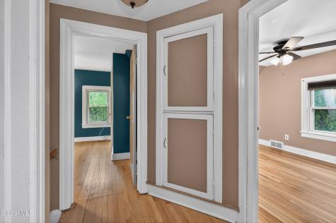 37 Victor Street Albany NY 12206