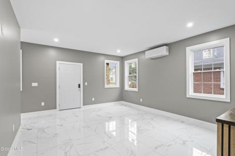 29 Marshall Avenue Schenectady NY 12304