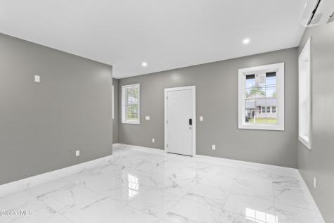 29 Marshall Avenue Schenectady NY 12304