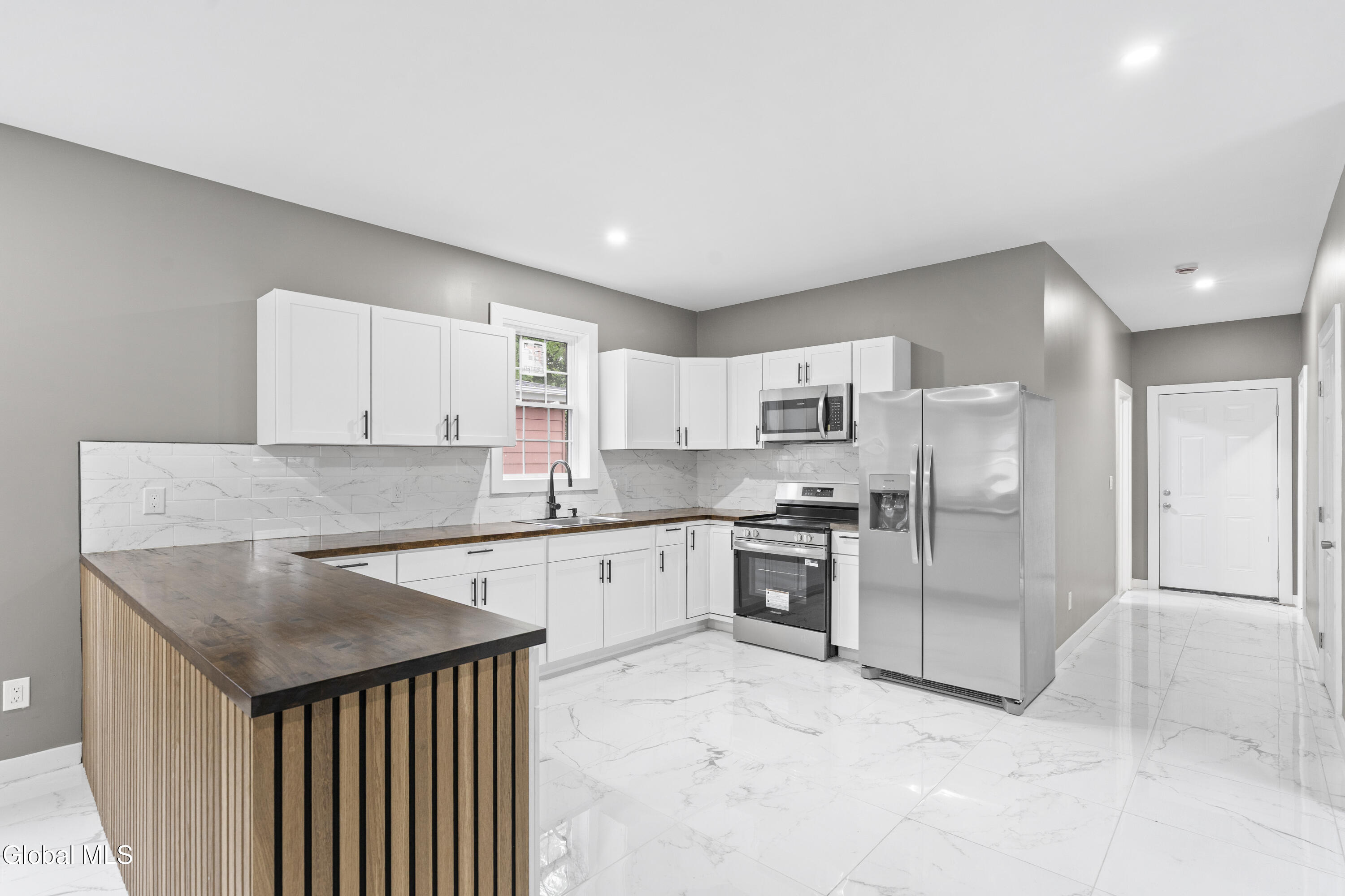 29 Marshall Avenue Schenectady NY 12304