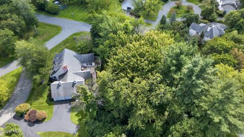 4 Massachusetts Court Rexford NY 12148