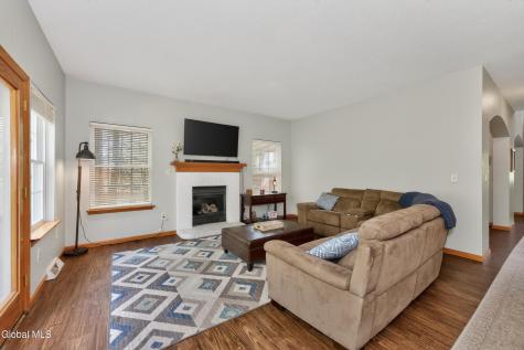 11 Quincy Lane Queensbury NY 12804