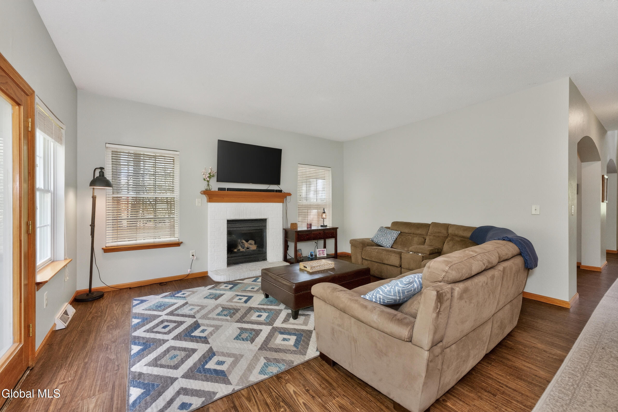 11 Quincy Lane Queensbury NY 12804